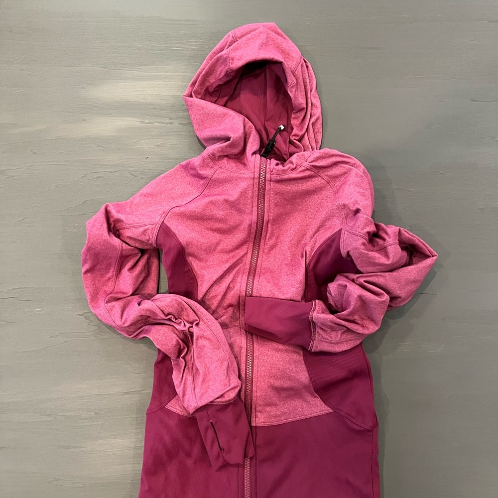 Lululemon reversible jacket size 4